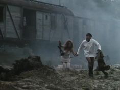 Елена Смолина засветила грудь в сериале «Конь Белый» фото #11