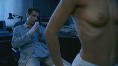 Голая грудь Елены Яковлевой в сериале «Каменская 4» фото #8