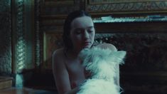 Полностью голая Жюли Соколовски в фильме «Хадевейх» фото #7