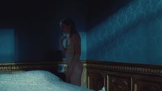 Полностью голая Жюли Соколовски в фильме «Хадевейх» фото #14