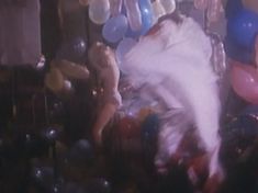 Злата Смирнова-Солодовникова показала голые сиськи в фильме «Зефир в шоколаде» фото #8