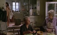 Полностью голая Изабель Аджани в фильме «Убийственное лето» фото #1