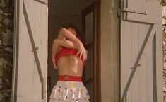 Полностью голая Изабель Аджани в фильме «Убийственное лето» фото #20