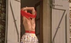 Полностью голая Изабель Аджани в фильме «Убийственное лето» фото #22