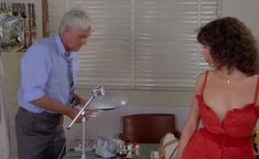 Полностью голая Изабель Аджани в фильме «Убийственное лето» фото #27