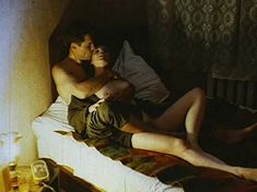 Голая грудь Илзе Дауварте в фильме «Дуплет» фото #3