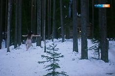 Полностью голая Ильяна Павлова в фильме «Сердце медведицы» фото #10