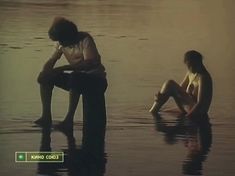 Индра Бурковска снялась голой в фильме «Вечерний вариант» фото #6