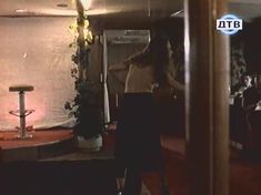 Голая грудь Ирины Мельник в фильме «Тупик» фото #6