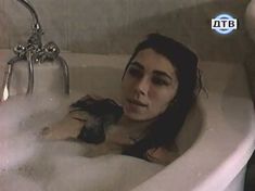 Голая грудь Ирины Мельник в фильме «Тупик» фото #8