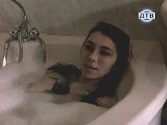 Голая грудь Ирины Мельник в фильме «Тупик» фото #10