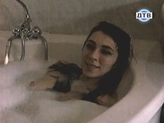 Голая грудь Ирины Мельник в фильме «Тупик» фото #12