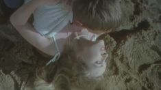 Ирина Патракова снялась голой в фильме «Мифы моего детства» фото #1