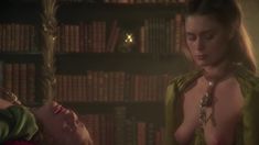 Полностью голая Коринн Клери в фильме «История «О»» фото #59