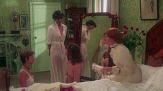 Полностью голая Коринн Клери в фильме «История «О»» фото #97