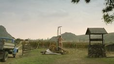 Голая попка Ксении Роменковой в фильме «Южные ночи» фото #3