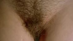 Полностью голая Кэрролл Бейкер в фильме «Приватные уроки» фото #5