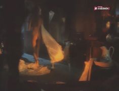 Лариса Шахворостова снялась голой в фильме «Простодушный» фото #8