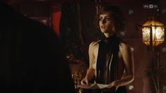 Голая грудь Лив Лиза Фрис в сериале «Вавилон-Берлин» фото #14