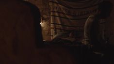 Лорен Майерс засветила грудь в сериале «Манхэттен» фото #1