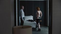 Полностью голая Луиса Краузе в фильме «Девушка по вызову» фото #1