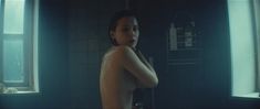 Полностью голая Любовь Аксенова в фильме «Без меня» фото #6