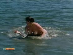 Шикарная голая грудь Любви Богдан в фильме «Сотворение любви» фото #6