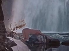 Любовь Орлова снялась голой в фильме «Русский сувенир» фото #3