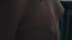 Любовь Соколинская показала голую грудь в фильме «Параллельные прямые пересекаются в бесконечности» фото #2