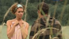 Любовь Толкалина засветила попу в сериале «Девичник» фото #4