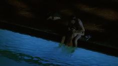 Голая грудь Людивин Санье в фильме «Бассейн» фото #6