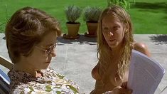 Голая грудь Людивин Санье в фильме «Бассейн» фото #23