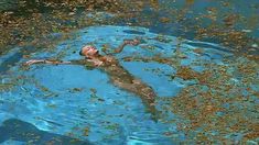 Голая грудь Людивин Санье в фильме «Бассейн» фото #26