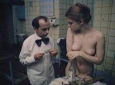 Полностью голая Людмила Бодрова в фильме «Ночь длинных ножей» фото #20