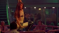 Голая грудь Люси Лью в фильме «Зона преступности» фото #4