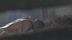 Голая грудь Марианны Шульц в сериале «Московская Сага» фото #2