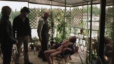 Полностью голая Мари-Жозе Кроз в фильме «Мюнхен» фото #11