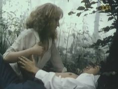 Голая грудь Марины Бакиной в фильме «Если бы знать...» фото #3