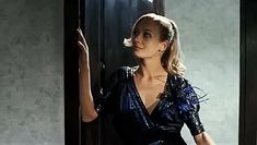 Марина Орел снялась обнажённой в фильме «Ласковый май» фото #2