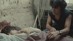 Марина Смирнова засветила грудь в фильме «Игла» фото #1