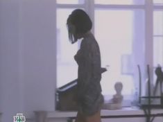 Голая грудь Марии Липкиной в фильме «Лимита» фото #7