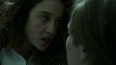 Голая грудь Марии Педраса в сериале «Бумажный дом» фото #4