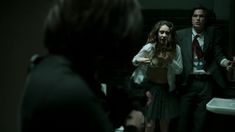 Голая грудь Марии Педраса в сериале «Бумажный дом» фото #7