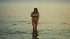 Полностью голая Мария Сокова в фильме «Русалка» фото #7