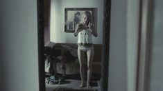 Аккуратная голая грудь Марии Шалаевой в фильме «Русалка» фото #2