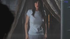 Голая грудь Мириам Сехон в фильме «Незначительные подробности случайного эпизода» фото #1