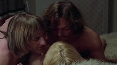 Полностью голая Миу-Миу в фильме «Вальсирующие» фото #33