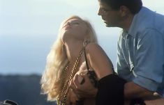 Полностью голая Моана Поцци в фильме «Провокация» фото #17