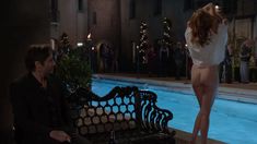 Голая попа Мэгги Грэйс в сериале «Блудливая Калифорния» фото #1