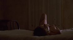 Голые сиськи Настасья Кински в фильме «Возлюбленные Марии» фото #6